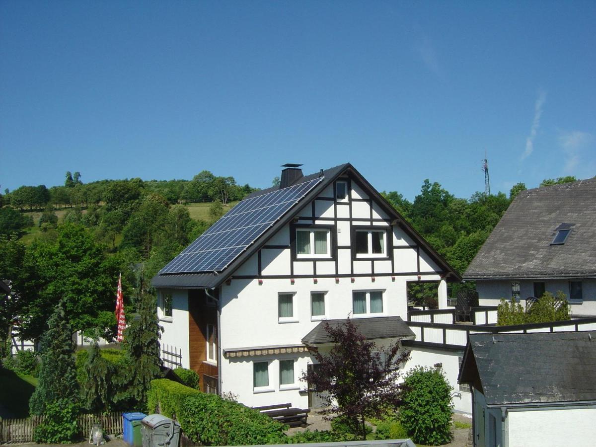 Apartment In Assinghausen With A Sun Terrace Exterior foto