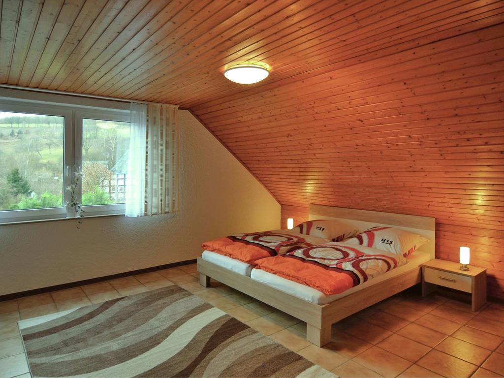 Apartment In Assinghausen With A Sun Terrace Exterior foto