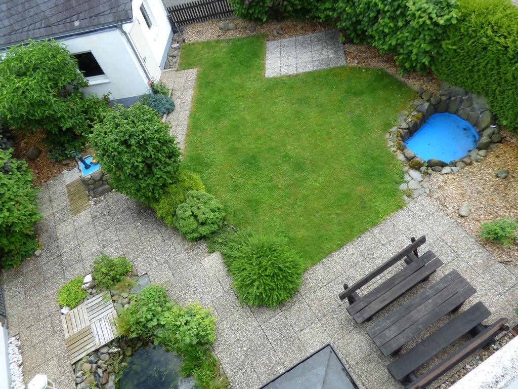 Apartment In Assinghausen With A Sun Terrace Exterior foto
